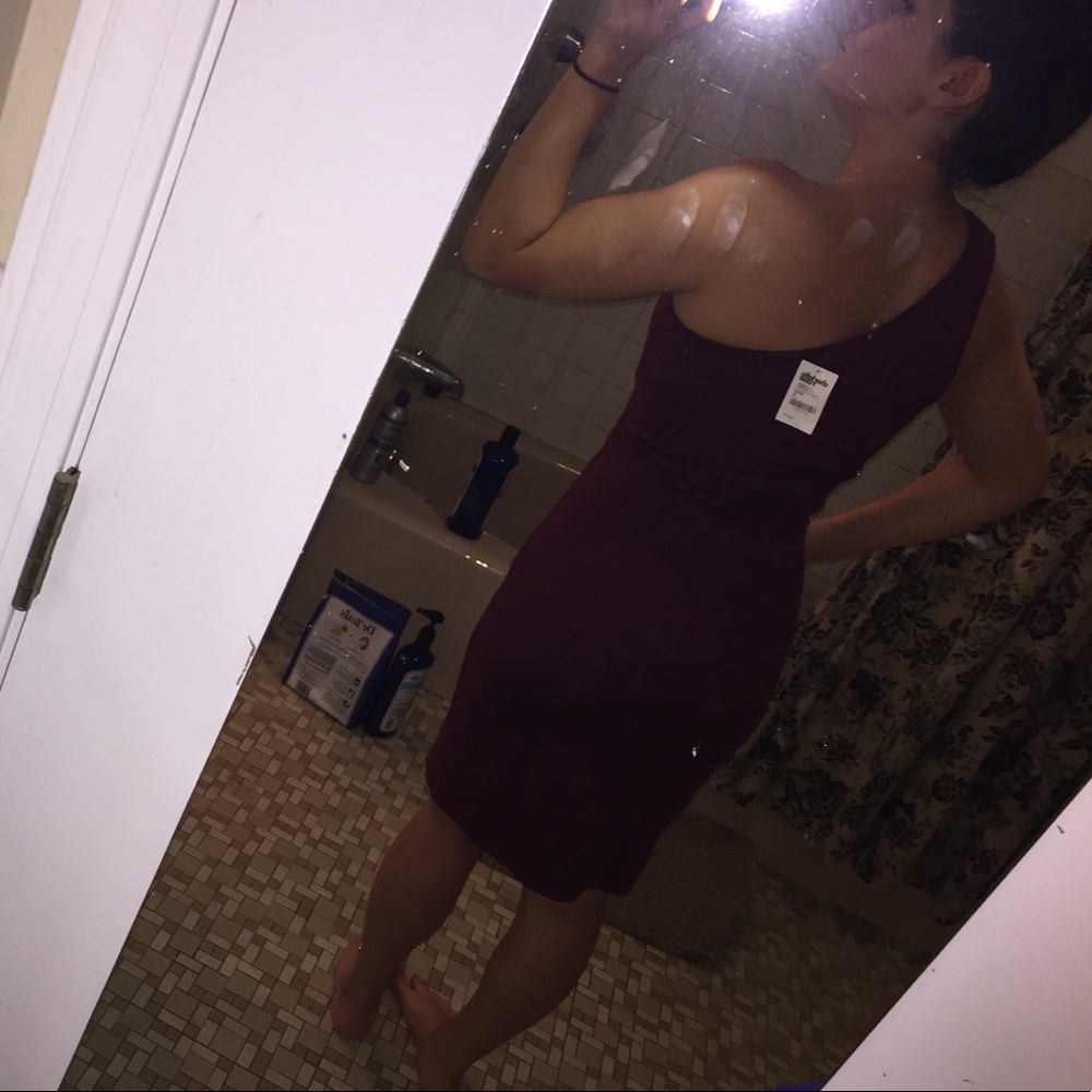 Maroon, one shoulder, fitted dress